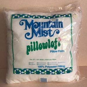 Pillow Form 16” x 16” Polyester Filling